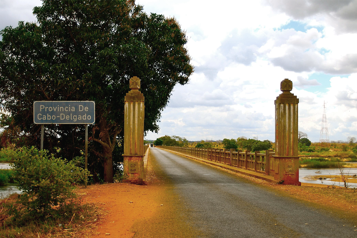 Analysis Thumbs_Caboligado Conflict data and analysis _ road bridge over Rio Lúrio, border between Nampula and Cabo Delgado provinces, Mozambique